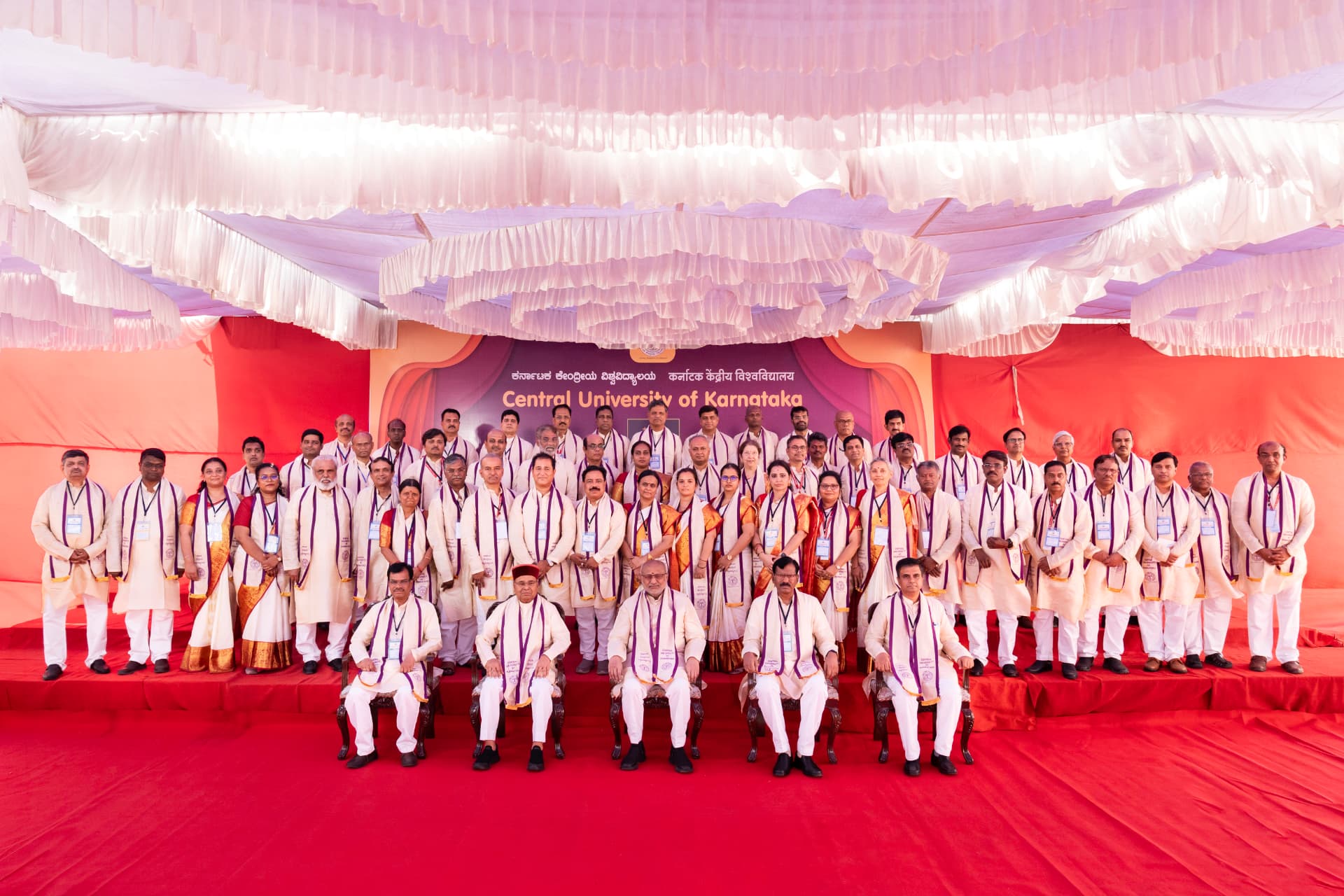 Faculty with the Vice President and Governor
